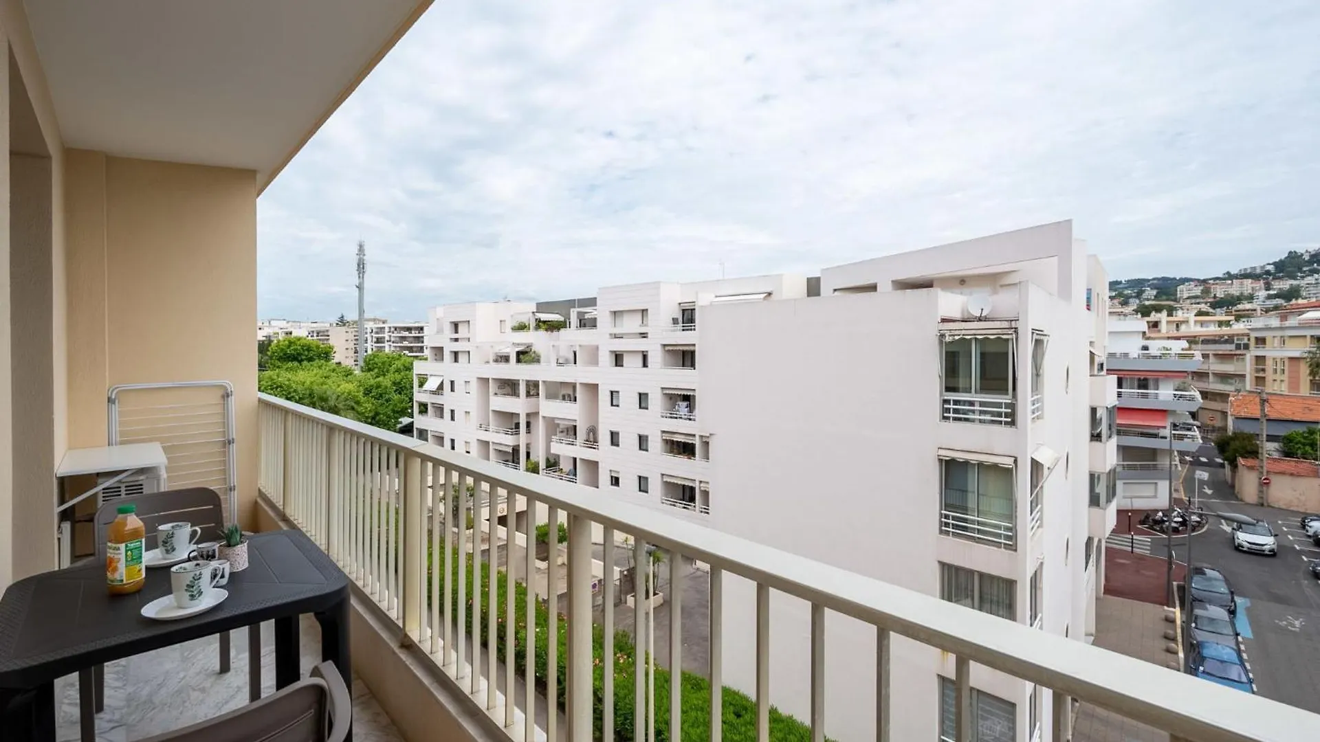 Apartment Le Clos Des Caleches By Interhome Cannes France